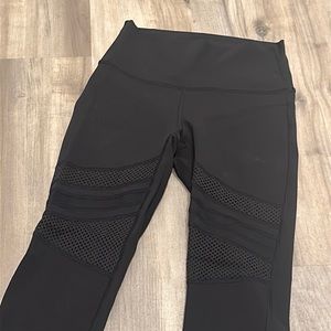 Lululemon high-rise, mesh leggings